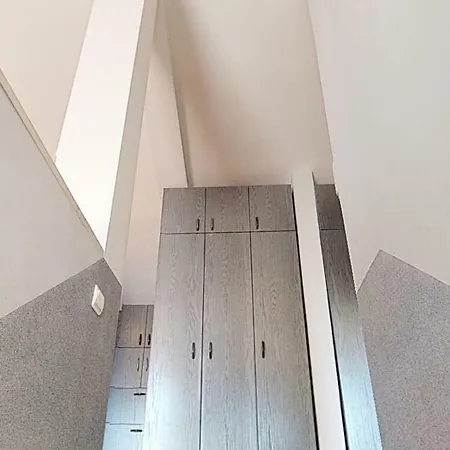 Apartman Sa 2 Spavace Sobe I Pogledom Na More Appartement Podgorica