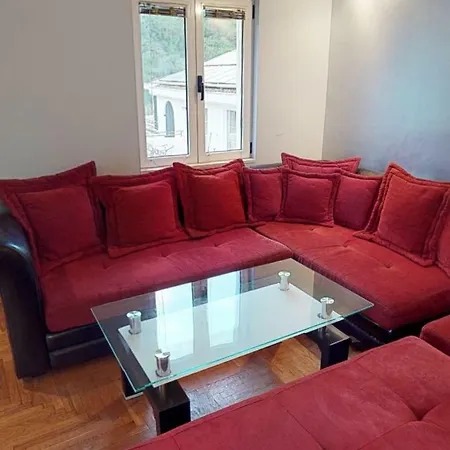 Apartman Sa 2 Spavace Sobe I Pogledom Na More * بودغوريتْسا
