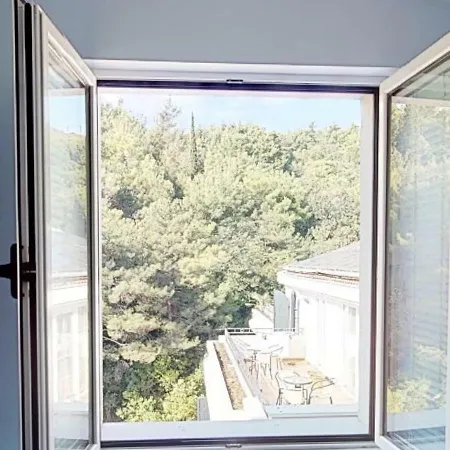 Appartement Apartman Sa 2 Spavace Sobe I Pogledom Na More