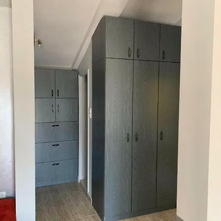 Apartman Sa 2 Spavace Sobe I Pogledom Na More *