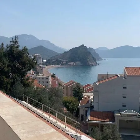 Apartman Sa 2 Spavace Sobe I Pogledom Na More